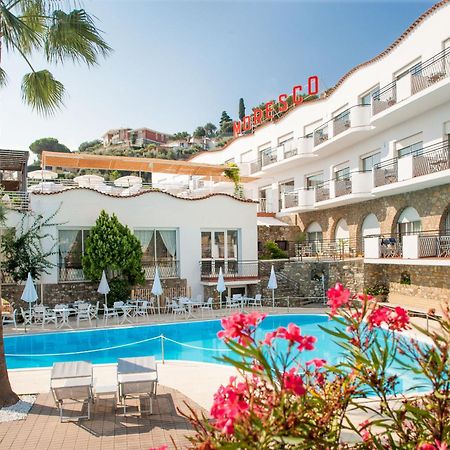 Hotel Moresco Диано-Марина Экстерьер фото